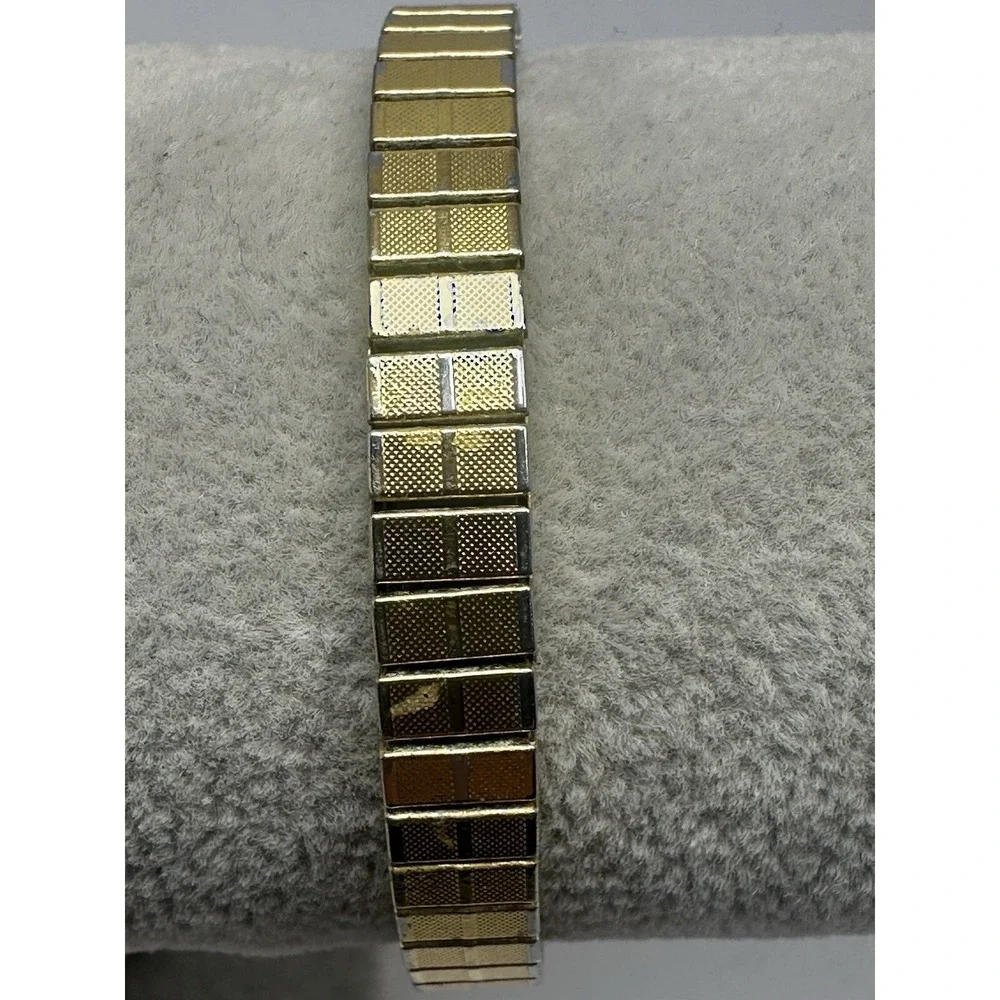 Galaxie By Elgin W132 New Battery Ladies Watch 18MM 5.5